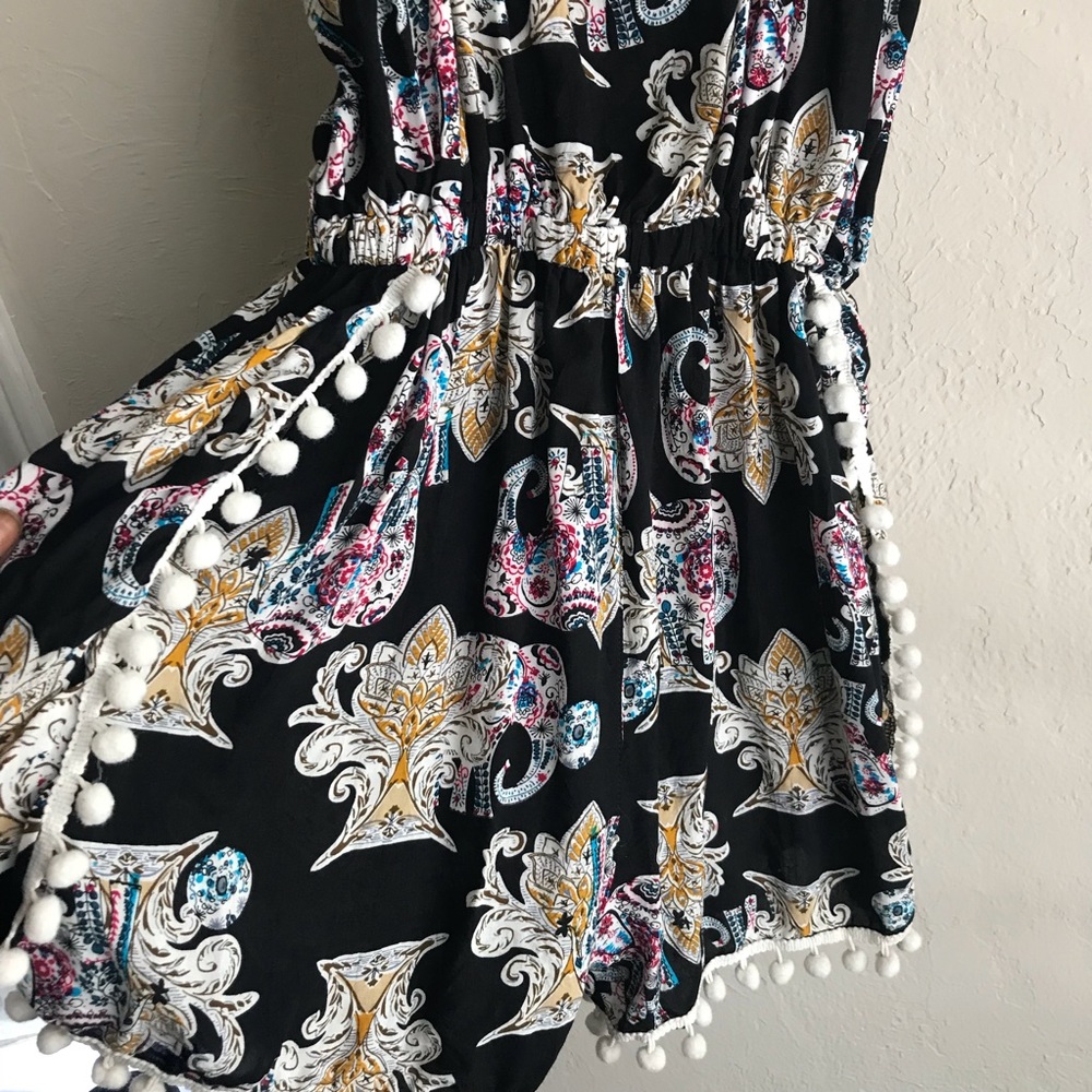 romper w/ beautiful detailing!